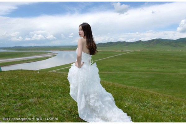 武汉桑拿界绝美风华,邂逅武汉桑拿美女! 武汉桑拿界绝美风华,邂逅武汉桑拿美女!